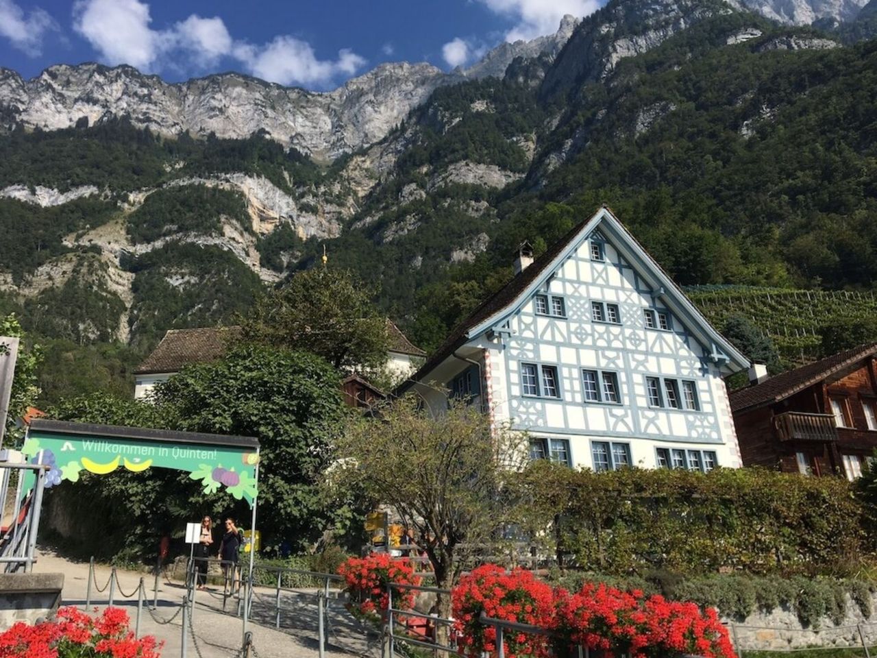Private Tageswanderung am Walensee ab Zürich