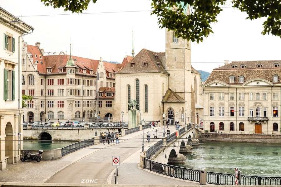 Private Stadtführung durch die Altstadt von Zürich