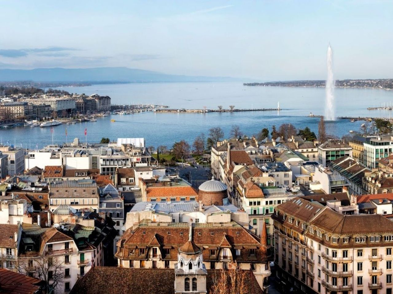 E‑Bike Tour Panorama, Altstadt und Uhrenmuseum in Genf