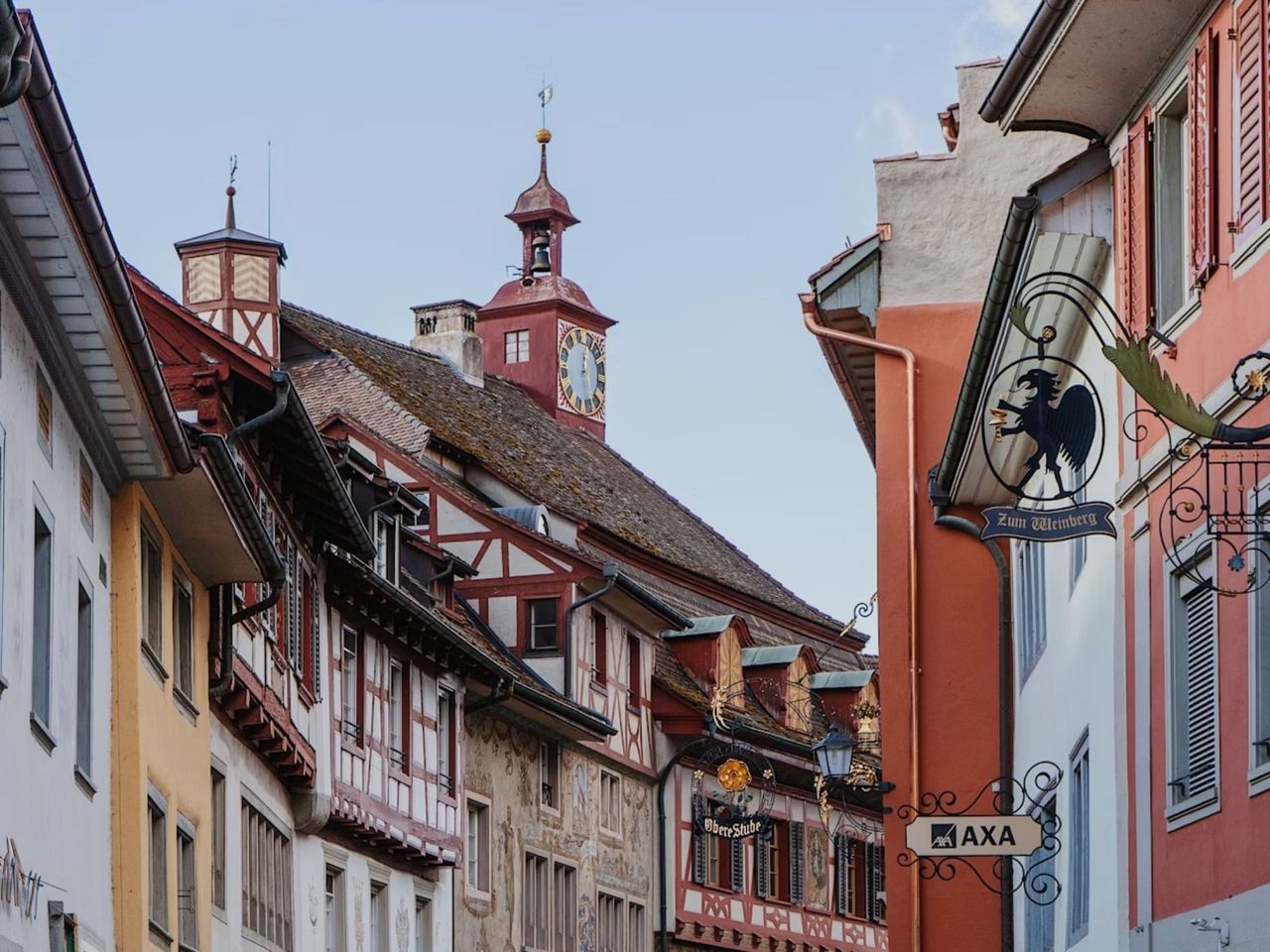 From Lucerne: Private day trip to four countries