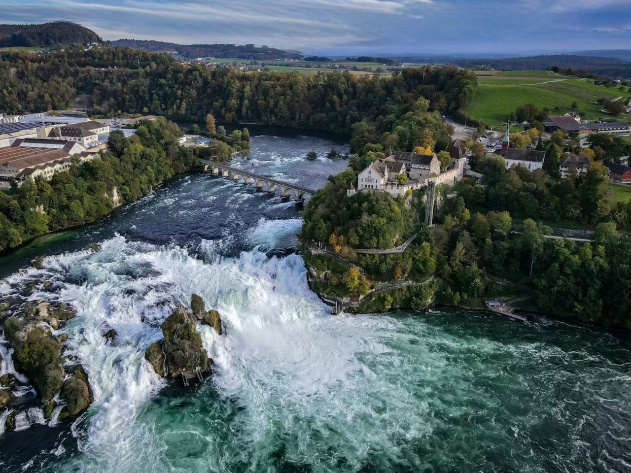 From Lucerne: Private day trip to four countries