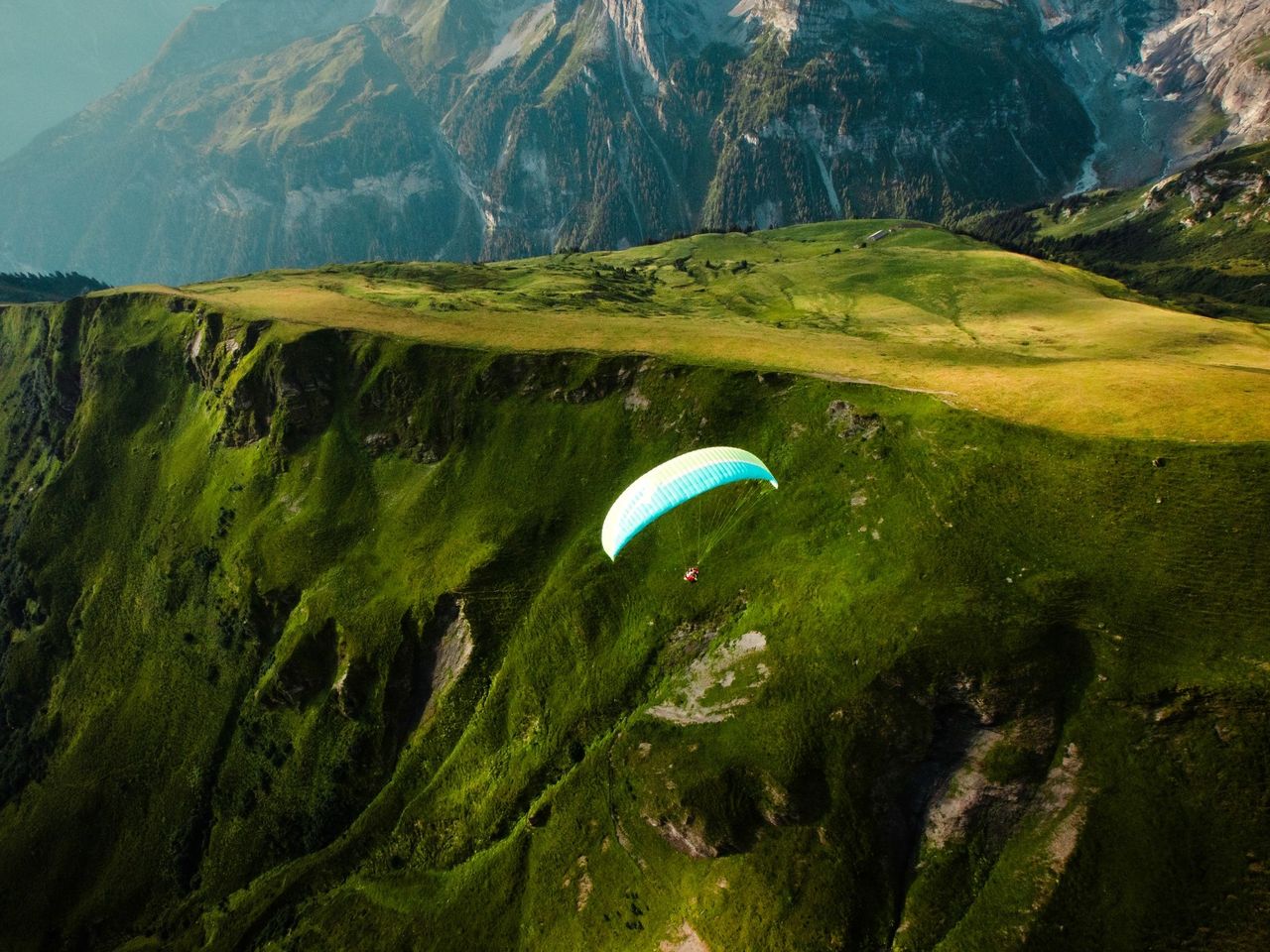 Emmetten Gleitschirmfliegen Vierwaldstättersee ab Stans