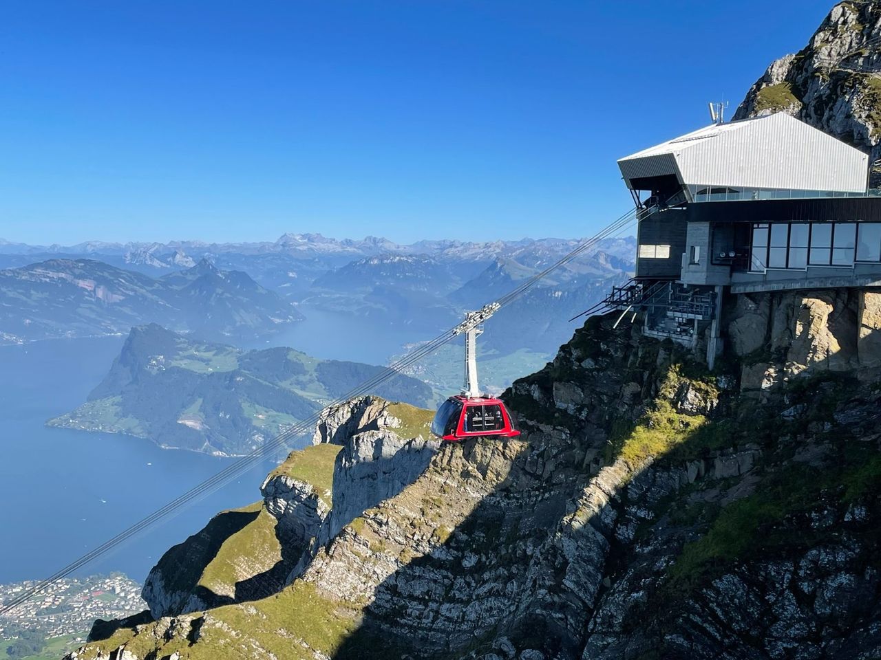 Privattour Schweizer Highlights an drei Tagen ab Zürich