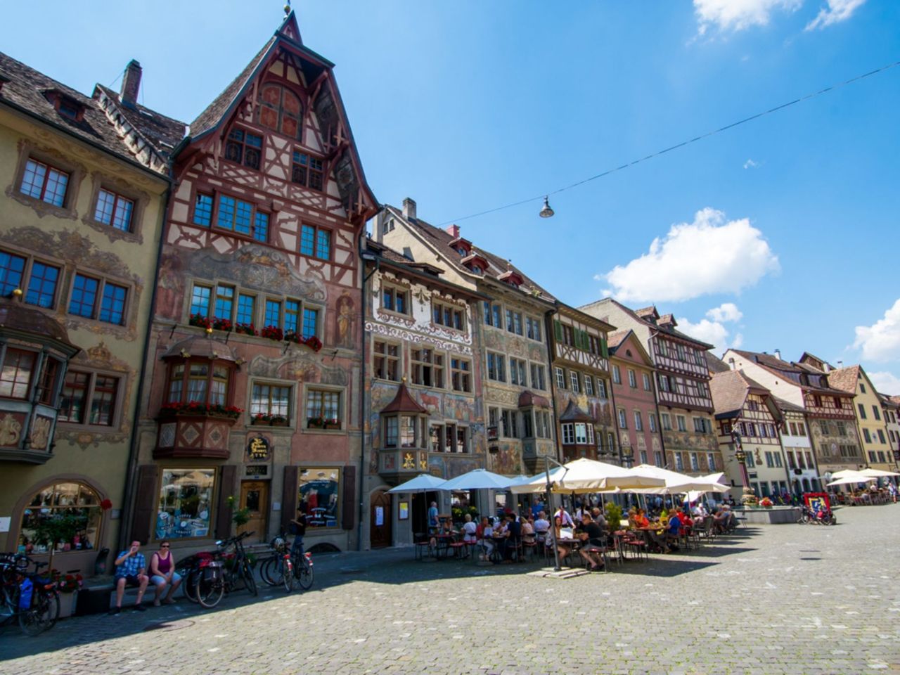 Ab Zürich: Rheinfall und Stein am Rhein private Tour