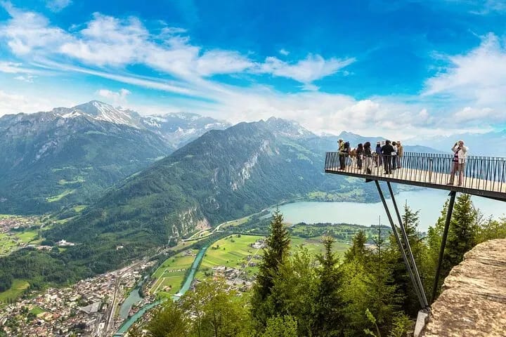 Ab Zürich: Privater Tagesausflug ins Berner Oberland und nach Bern
