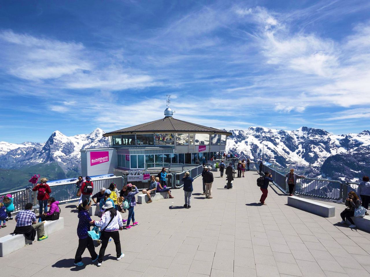 Ab Lausanne: Bustour nach Interlaken und zum Schilthorn