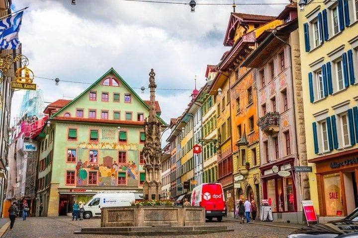 Da Basilea: tour a piedi di Lucerna in piccolo gruppo con crociera