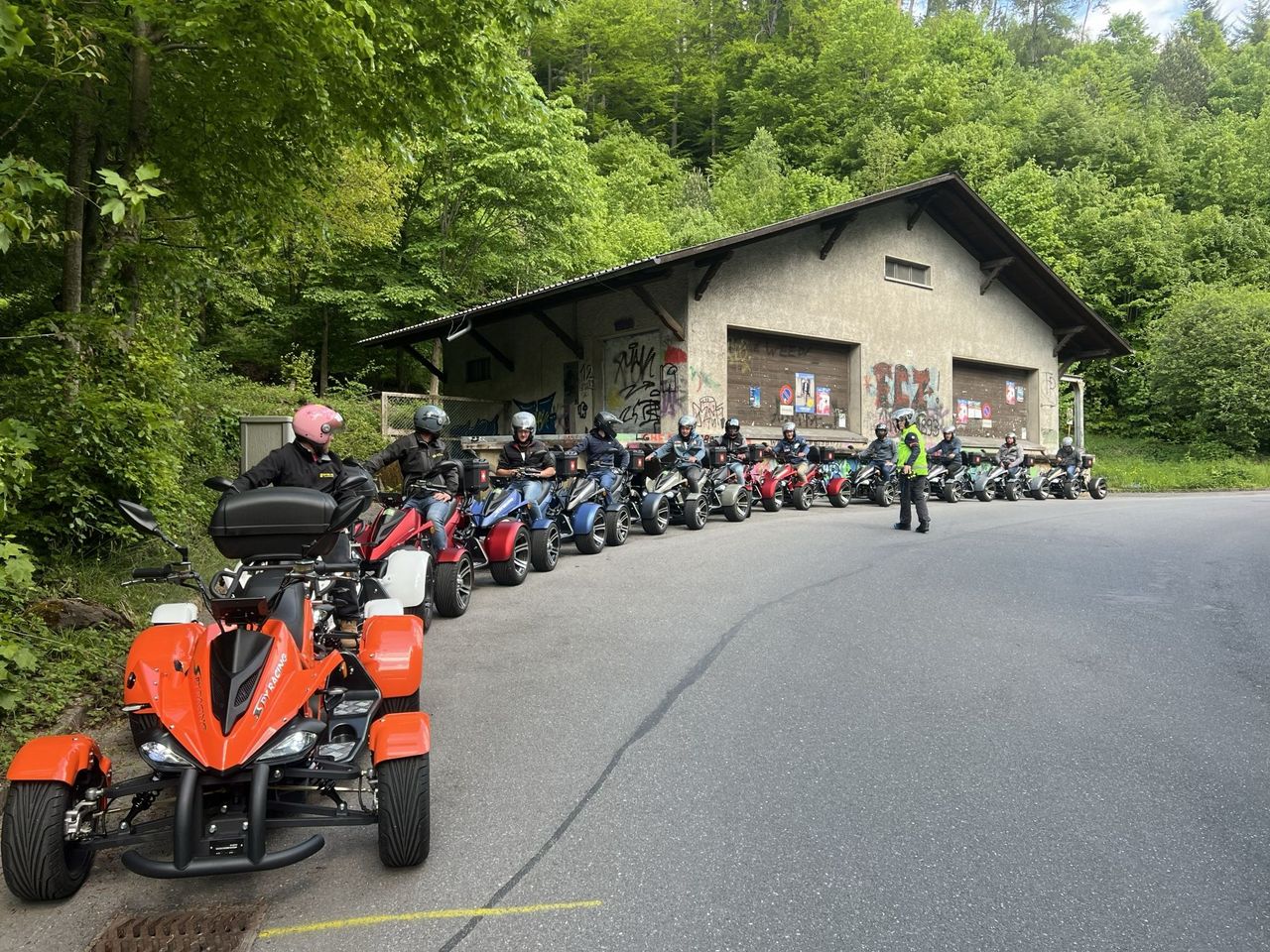 Lauterbrunnen Wasserfall Tour mit dem Elektro Quad ab Interlaken