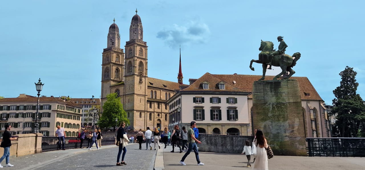 Zurich city tour in an open panorama bus