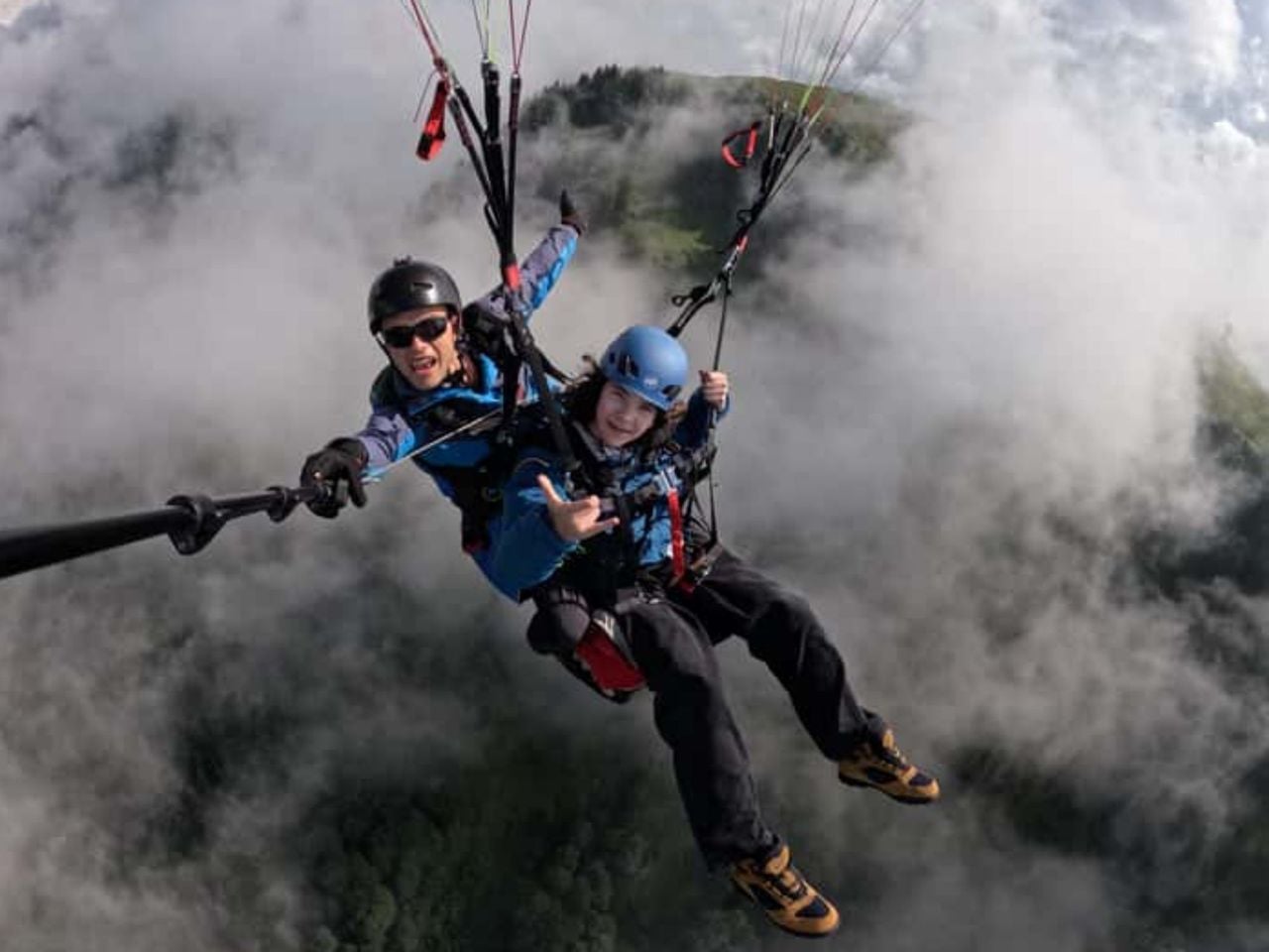 Gleitschirmflug vom Niesen ab Spiez