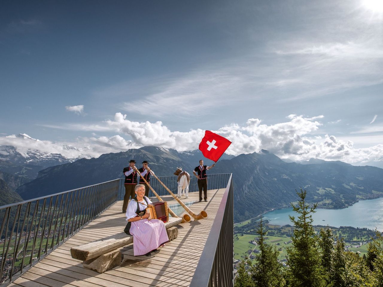Ab Lausanne: Bustour nach Interlaken mit Harder Kulm
