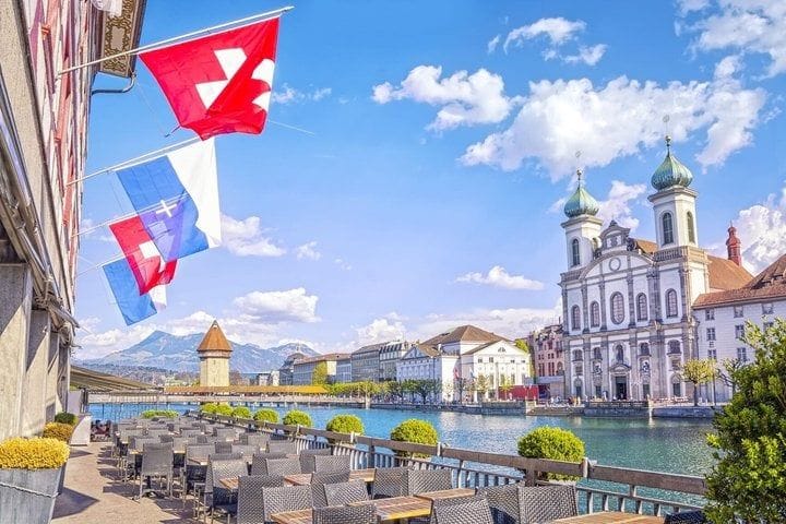 Depuis Zurich : visite de Lucerne en petit groupe avec croisière