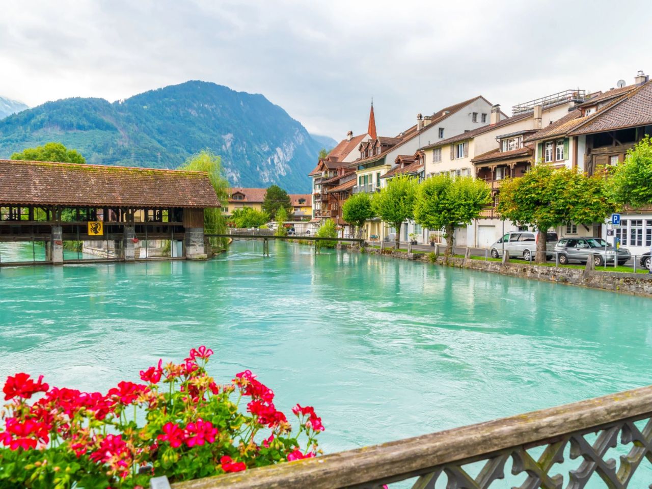 Ab Zürich: Blausee und Interlaken privater Tagesausflug