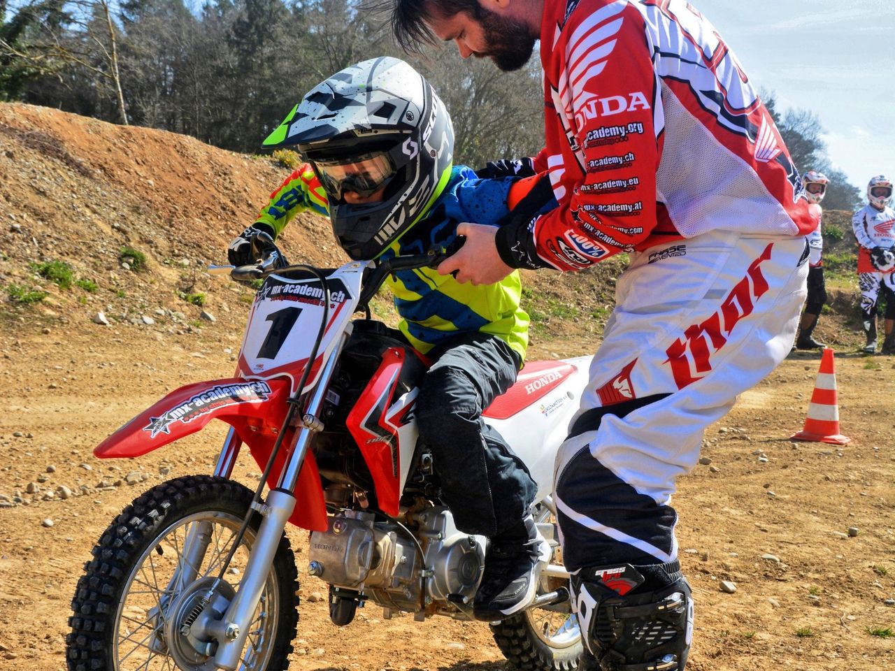 Motocross Enduro Kurs für Kinder