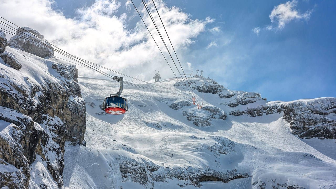 Titlis Retourticket ab Engelberg mit Ice Flyer und Horizon Deck