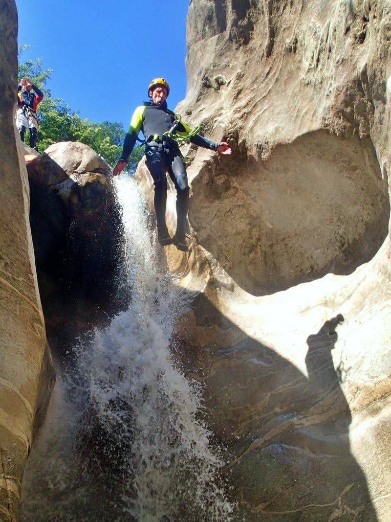 Lodrino Schlucht Canyoning für Experten ganzer Tag