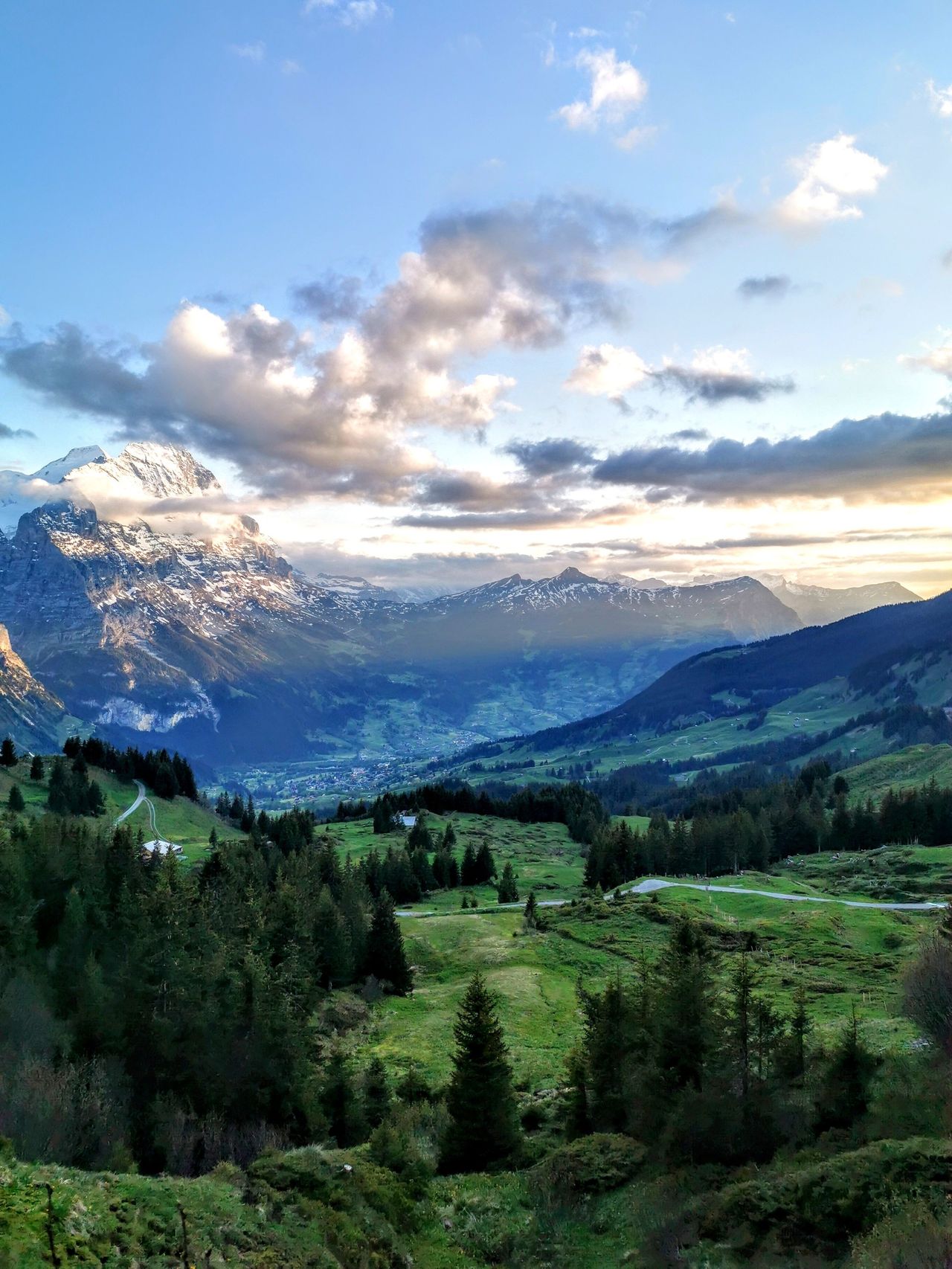 Grindelwald E-Bike Day Tour | Eiger, Mönch and Jungfrau