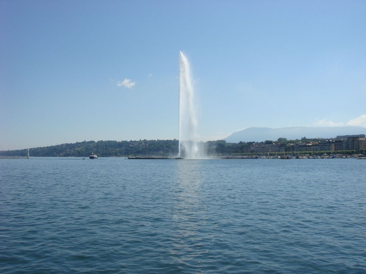 Rundfahrt Genfersee Ticket ab Genf inkl. Audioguide