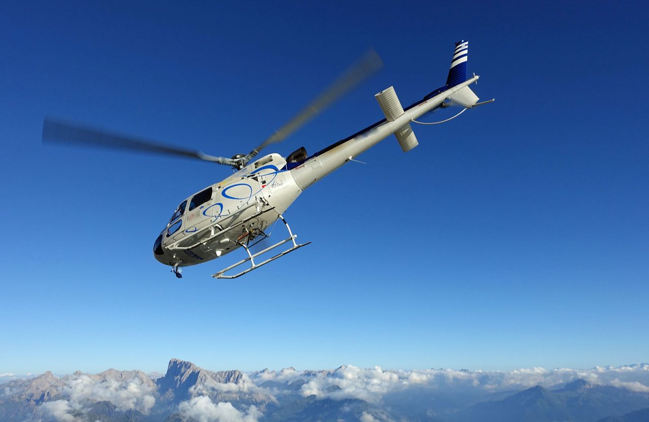 Jura und Berner Seeland Rundflug Helikopter 54 Minuten
