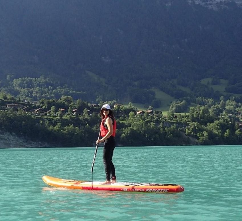 Stand Up Paddle Tour on Lake Brienz