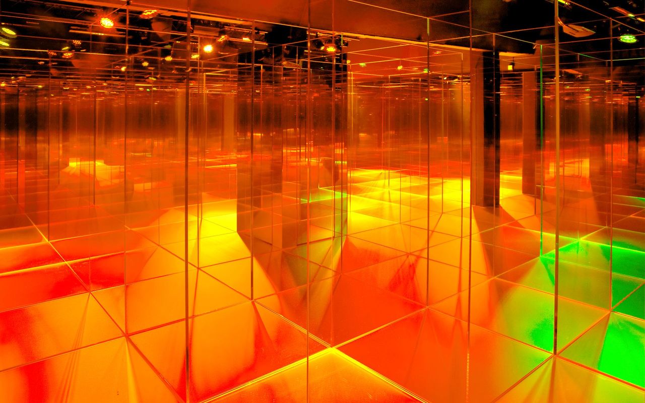 Ticket ins Glas-Labyrinth der Glasi Hergiswil
