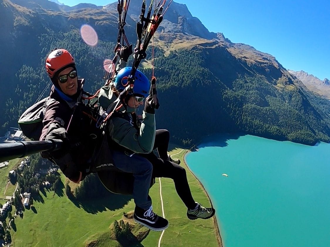 Engadin Gleitschirmfliegen mit tollen Extras