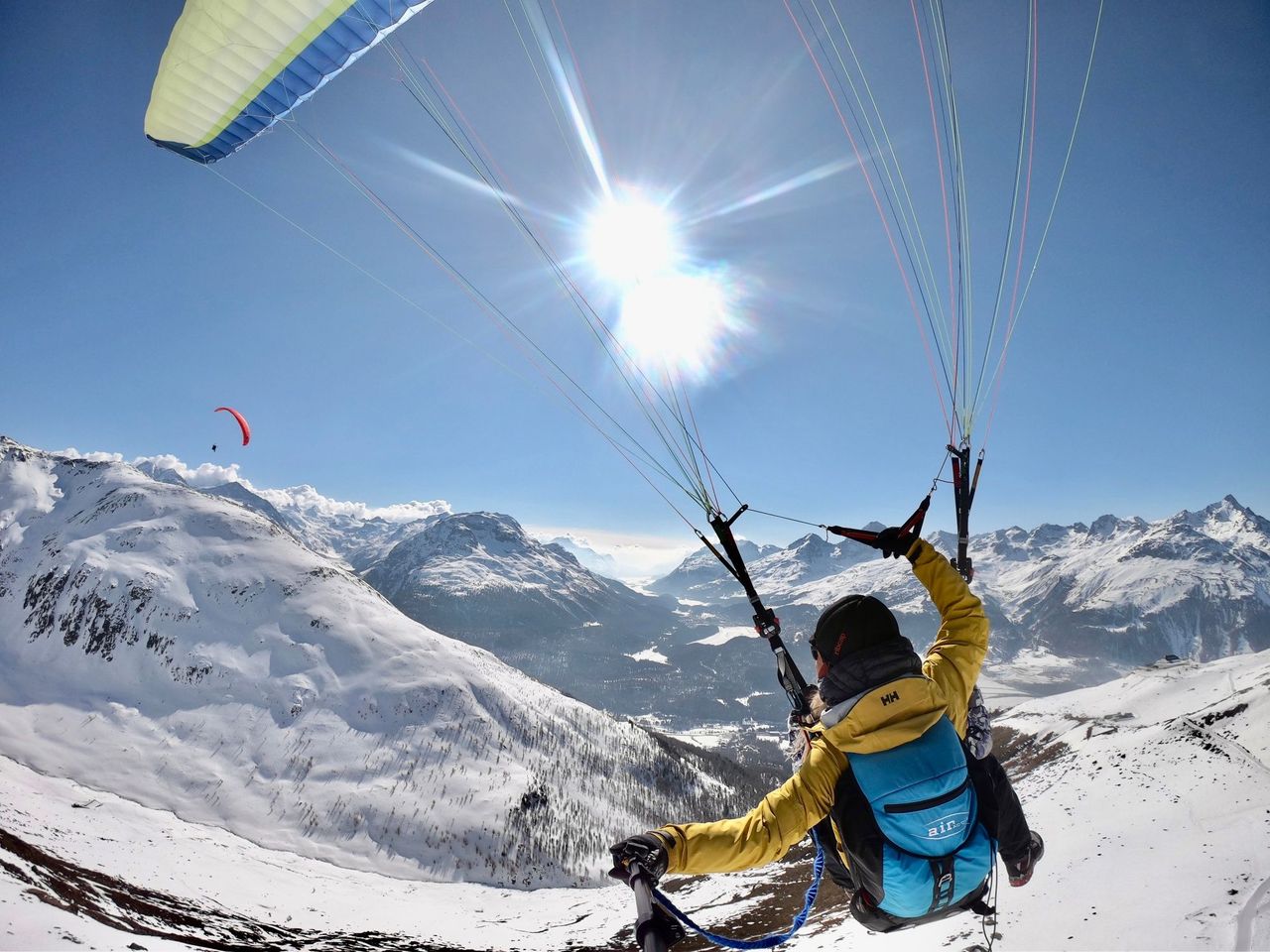 Engadin Gleitschirmfliegen mit tollen Extras