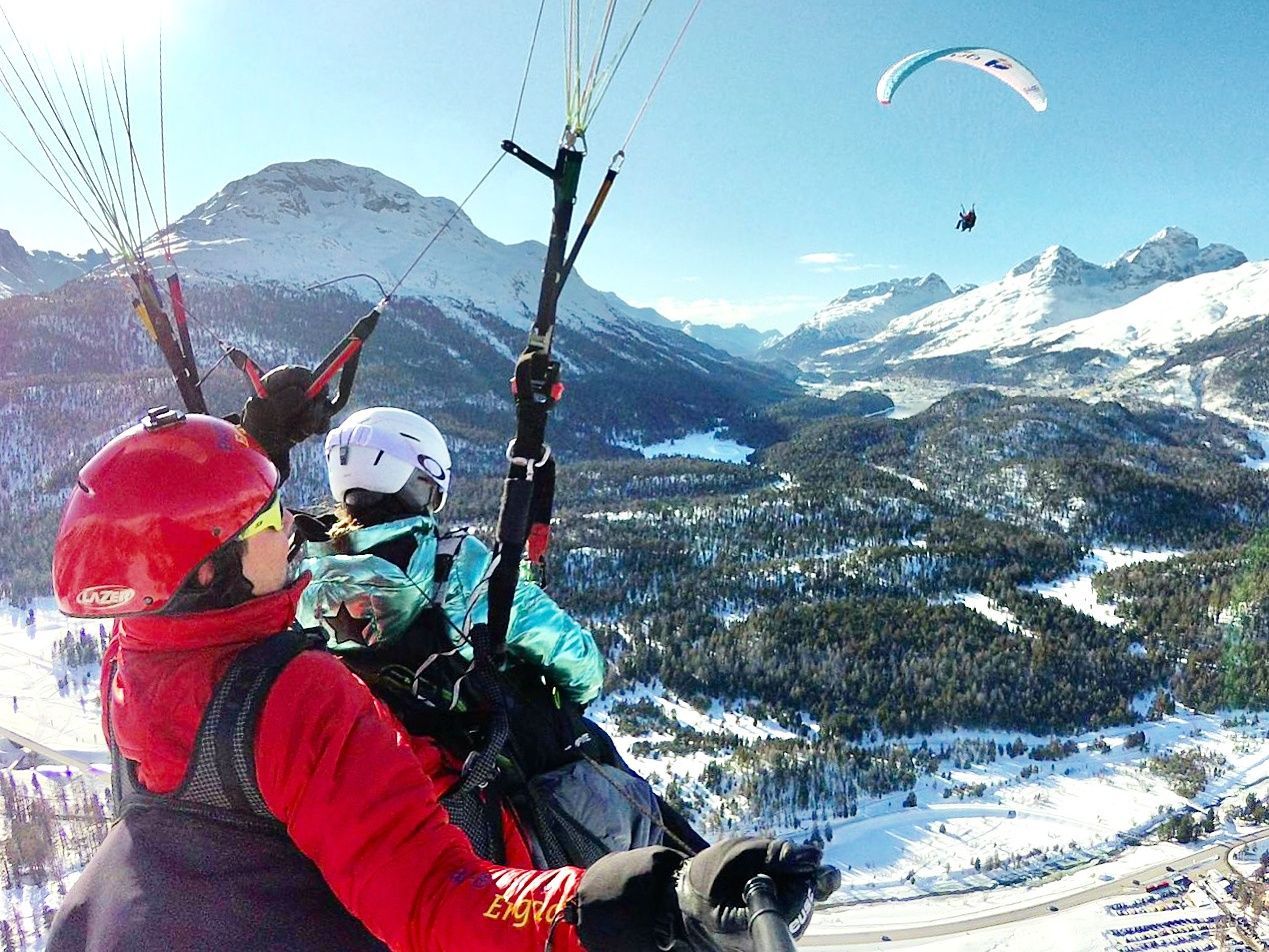 Engadin Gleitschirmfliegen mit tollen Extras