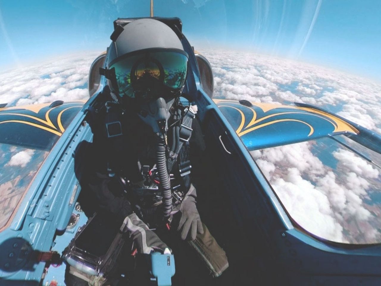 L-39 Albatros Jetflug in den Alpen ab Sion