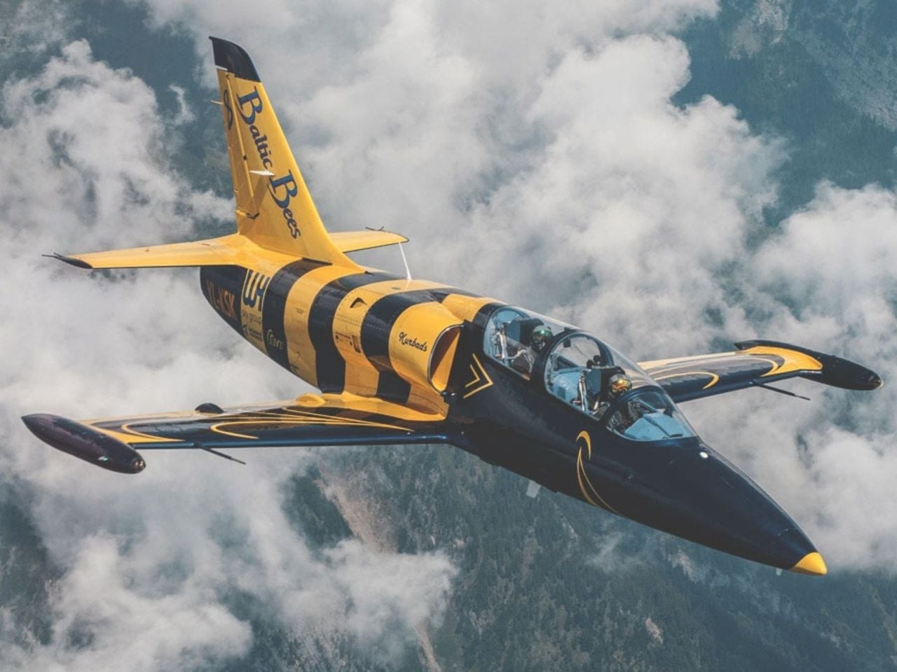 L-39 Albatros Jetflug in den Alpen ab Sion