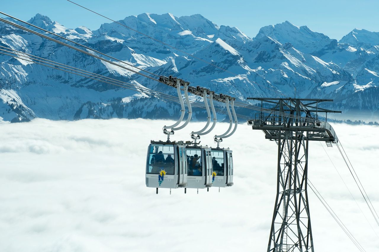 Niederhorn Schlitteln Tageskarte inkl. Schlittenmiete Ticket ab Interlaken