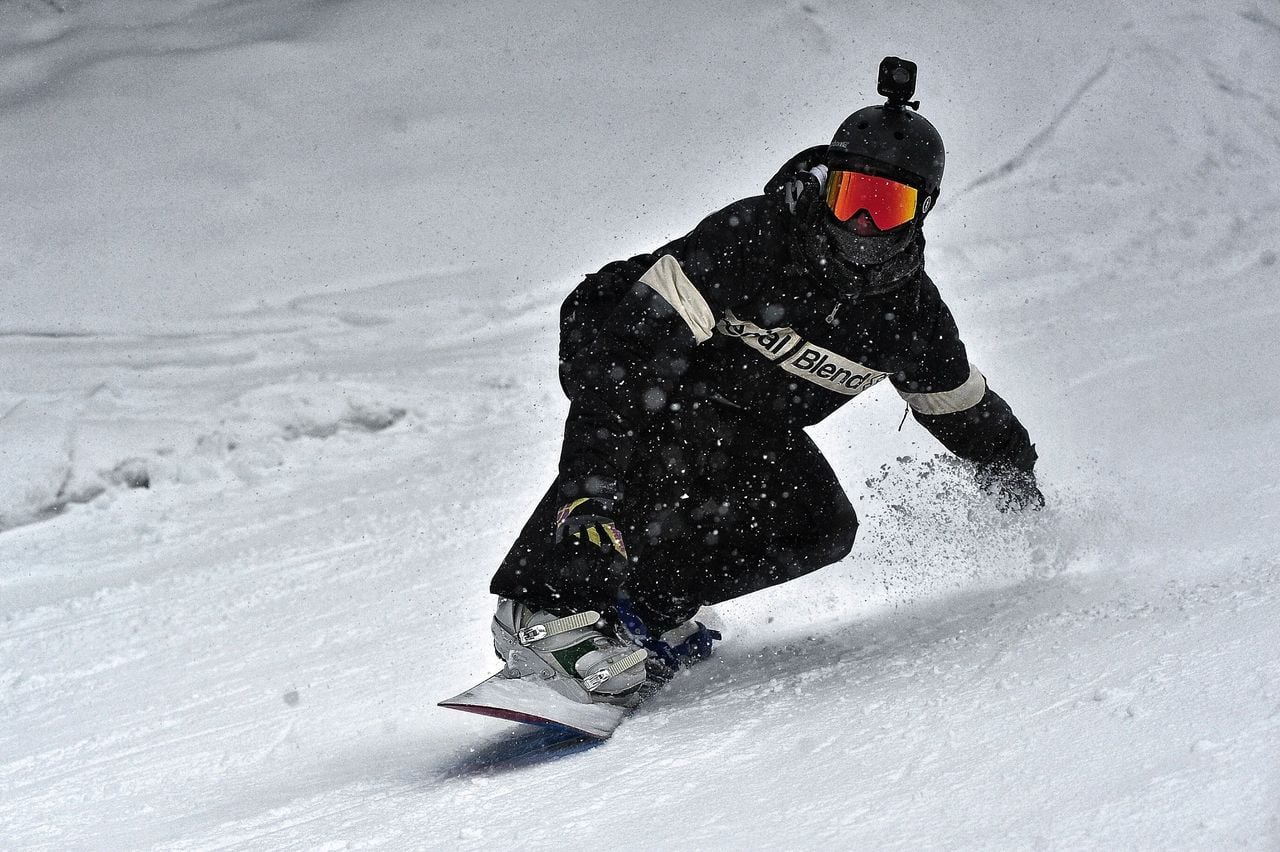 4 hours of private snowboard lessons in St. Moritz
