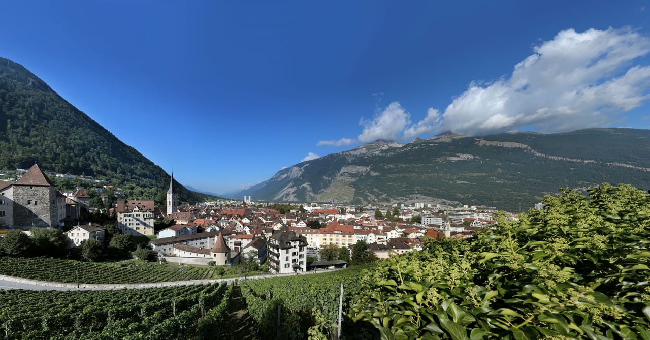 Self-guided bike or e-bike tour from Chur incl. lunch in three restaurants