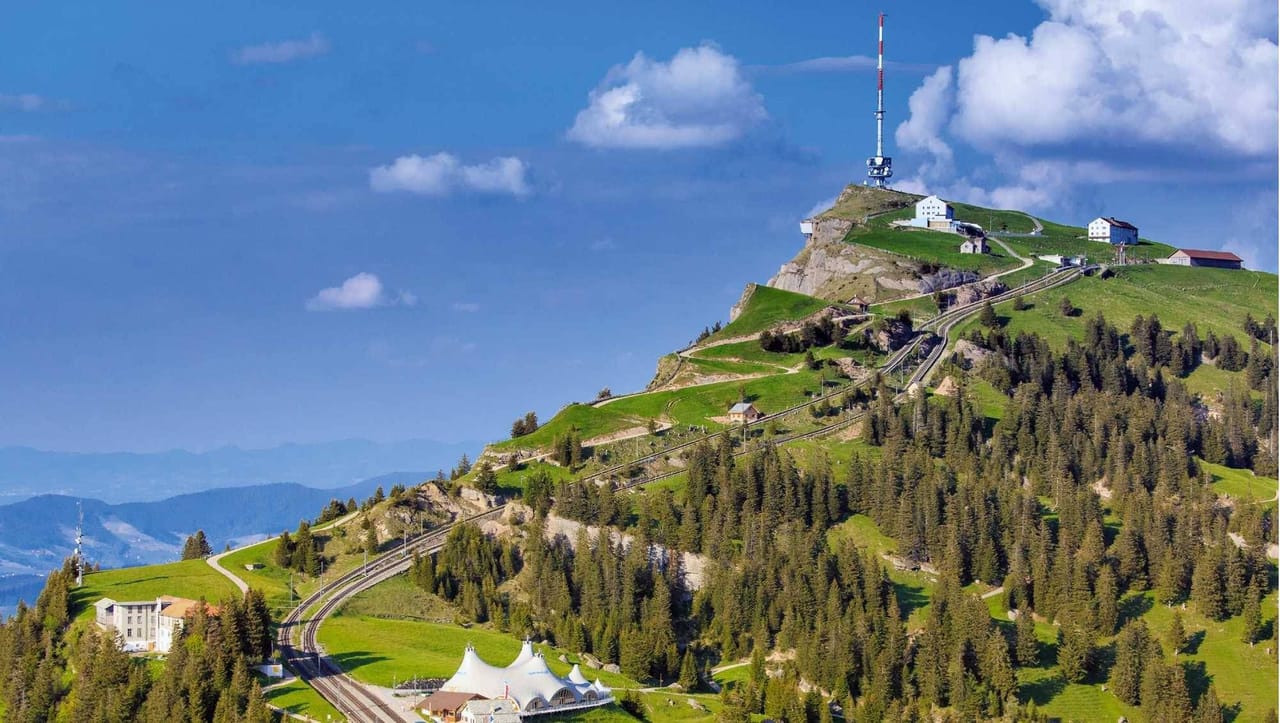 Ab Luzern: Rigi Rundfahrt inkl. Schiff und Bahn