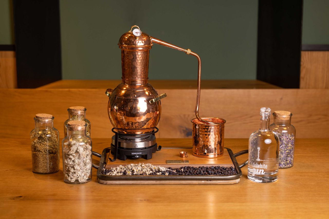 Edelwhite Gin Destillerie: Workshop zur Kunst des Gin Destillierens