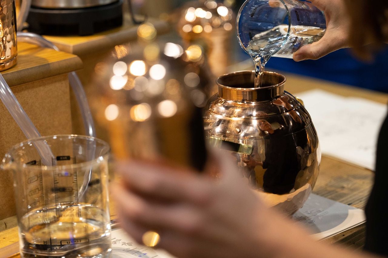 Edelwhite Gin Destillerie: Workshop zur Kunst des Gin Destillierens