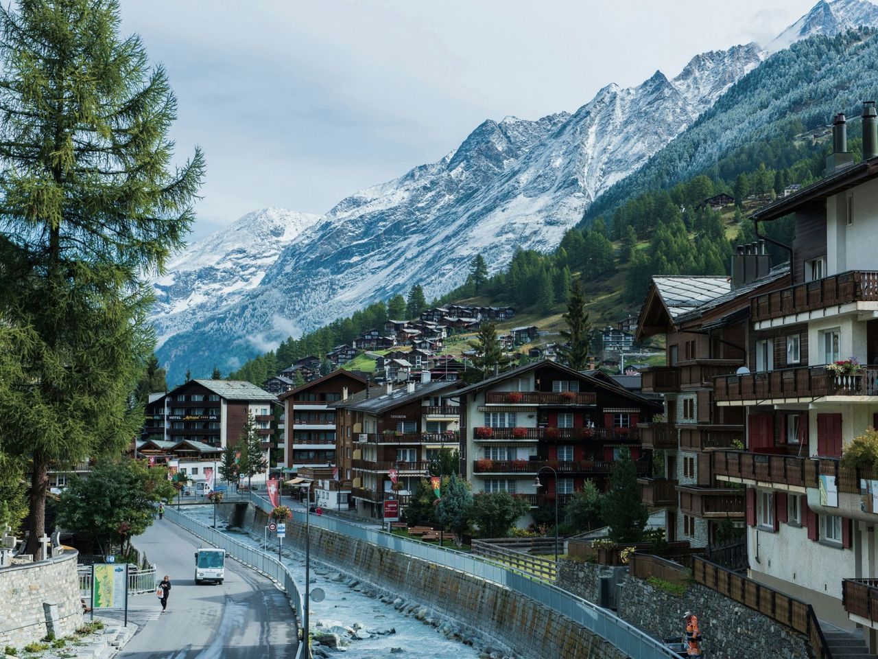 "Beat the Braut" in Zermatt: actionreicher Junggesellinnenabschied