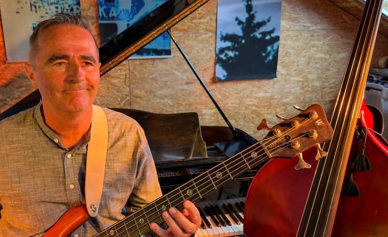 Carte Blanche - Stephan Athanas +Special Guest