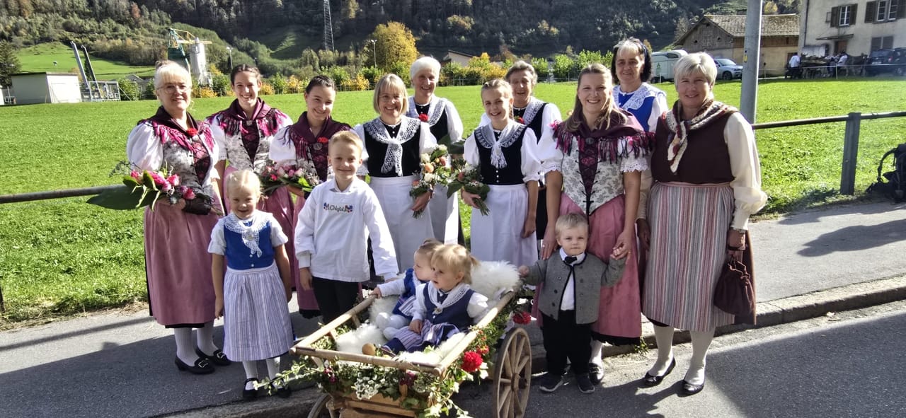 100 years of the Swiss Traditional Costume Association