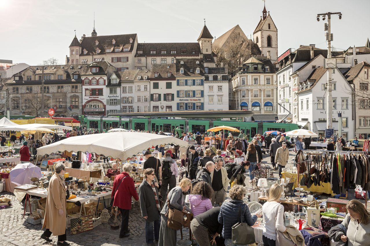 Flea market Barfüsserplatz