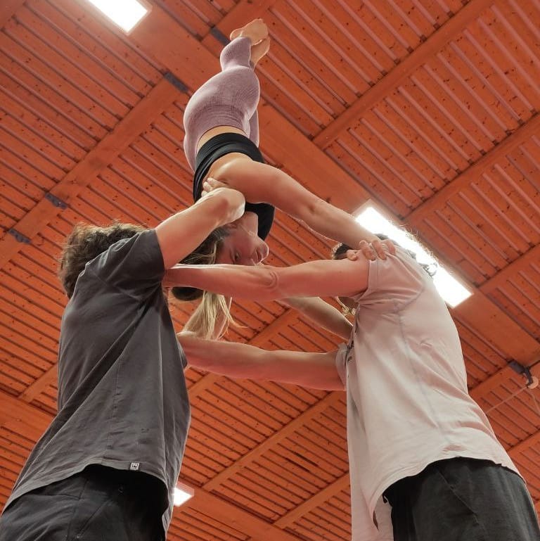 Open training acroyoga, partner and aerial acrobatics, slackline etc. [DO]