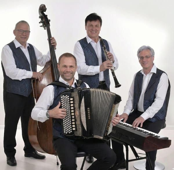 Walter Grimm & Friends – Musical journey through countries, styles and times