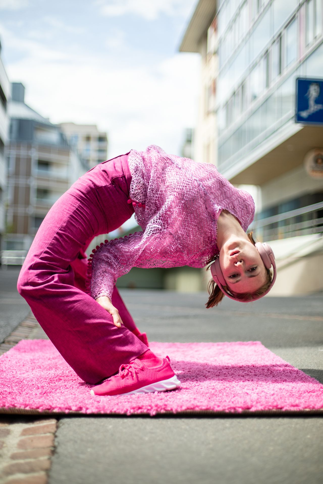 Danza: PINK CARPET - Cie Nunzio Impellizzeri - Giornata internazionale Alzheimer