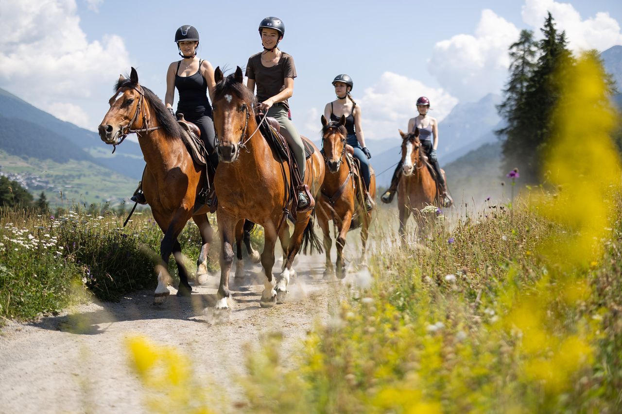 3 Tagesritt nach Val Sinestra und Tschlin