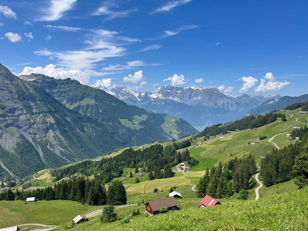 Hike on the Schächentaler Höhenweg - sunny paths and alpine views