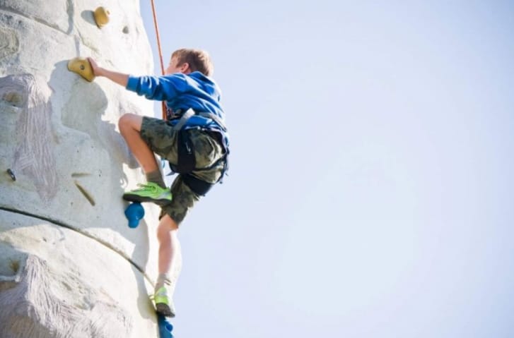 Kids climbing