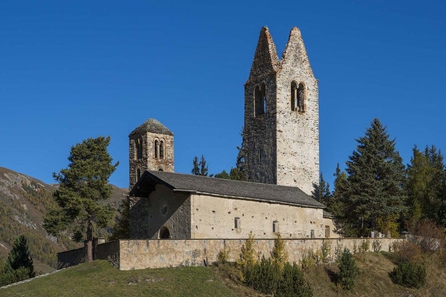 Sunday service with Pastor Stefan Hügli, Jutta Kneule on organ