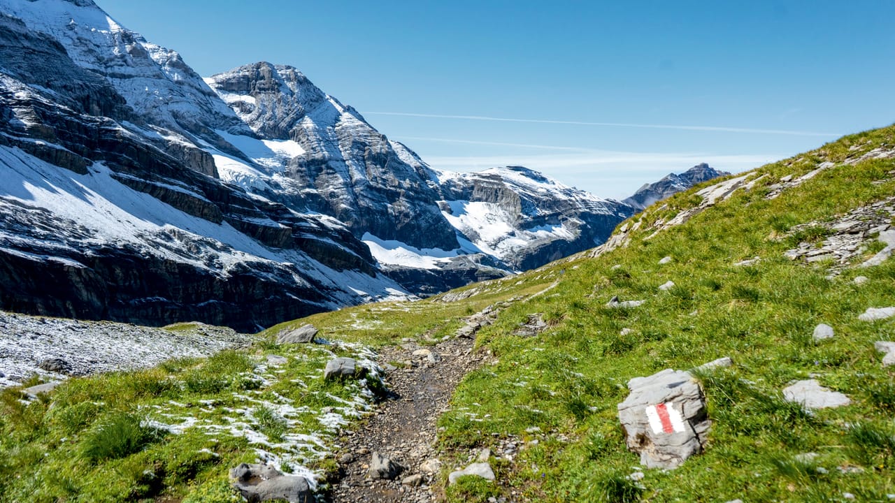 Alpenpässe-Weg