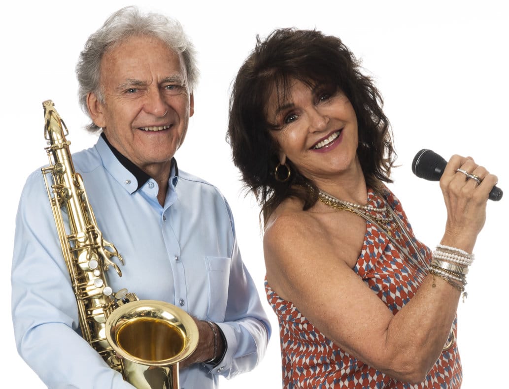 Pomeriggio danzante, musica dal vivo del duo Romantica