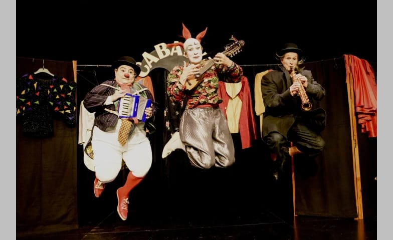 Familglia Dimitri // Cabaret Sorelle Forelle